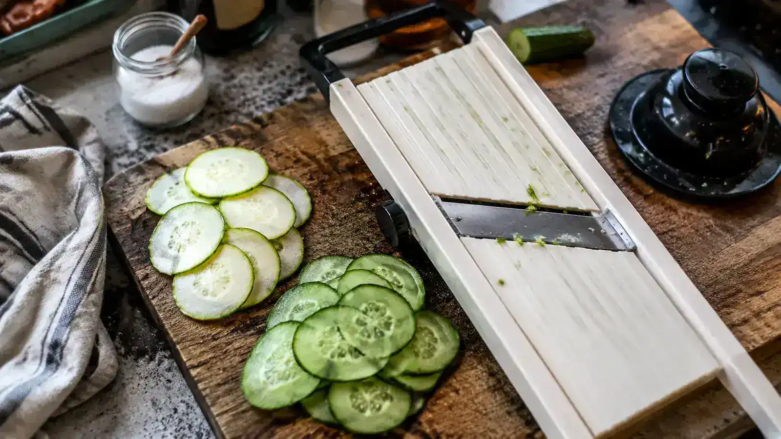 Mueller Mandoline Slicer Honest Review: What the Raving Ratings Don't Tell You